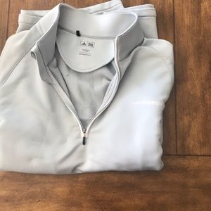 Golf pull over quarter zip